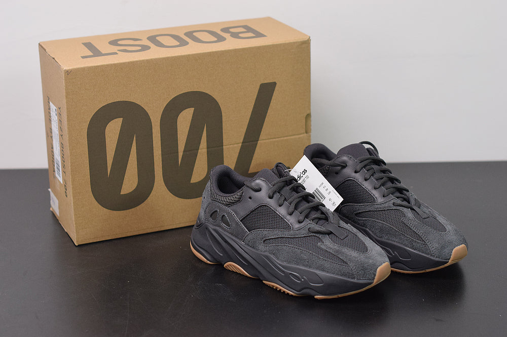 AD YZY BST 700 ''Utility Black''