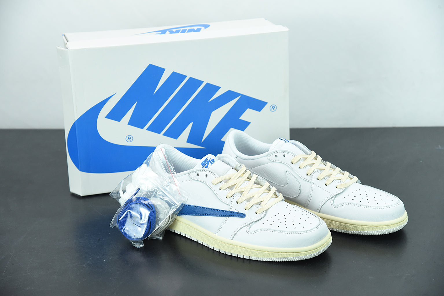 AJ 1 Low TS x Fragment "White/Blue"