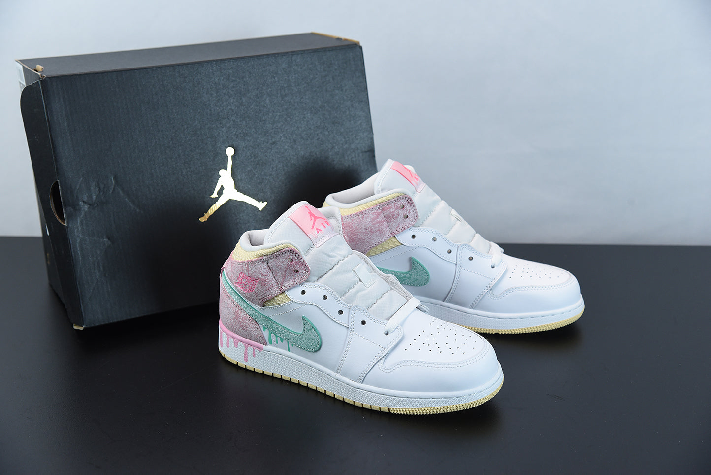 AJ 1 Mid "Ice Cream"