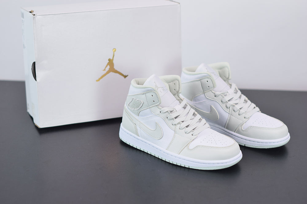 AJ 1 Mid Spruce Aura