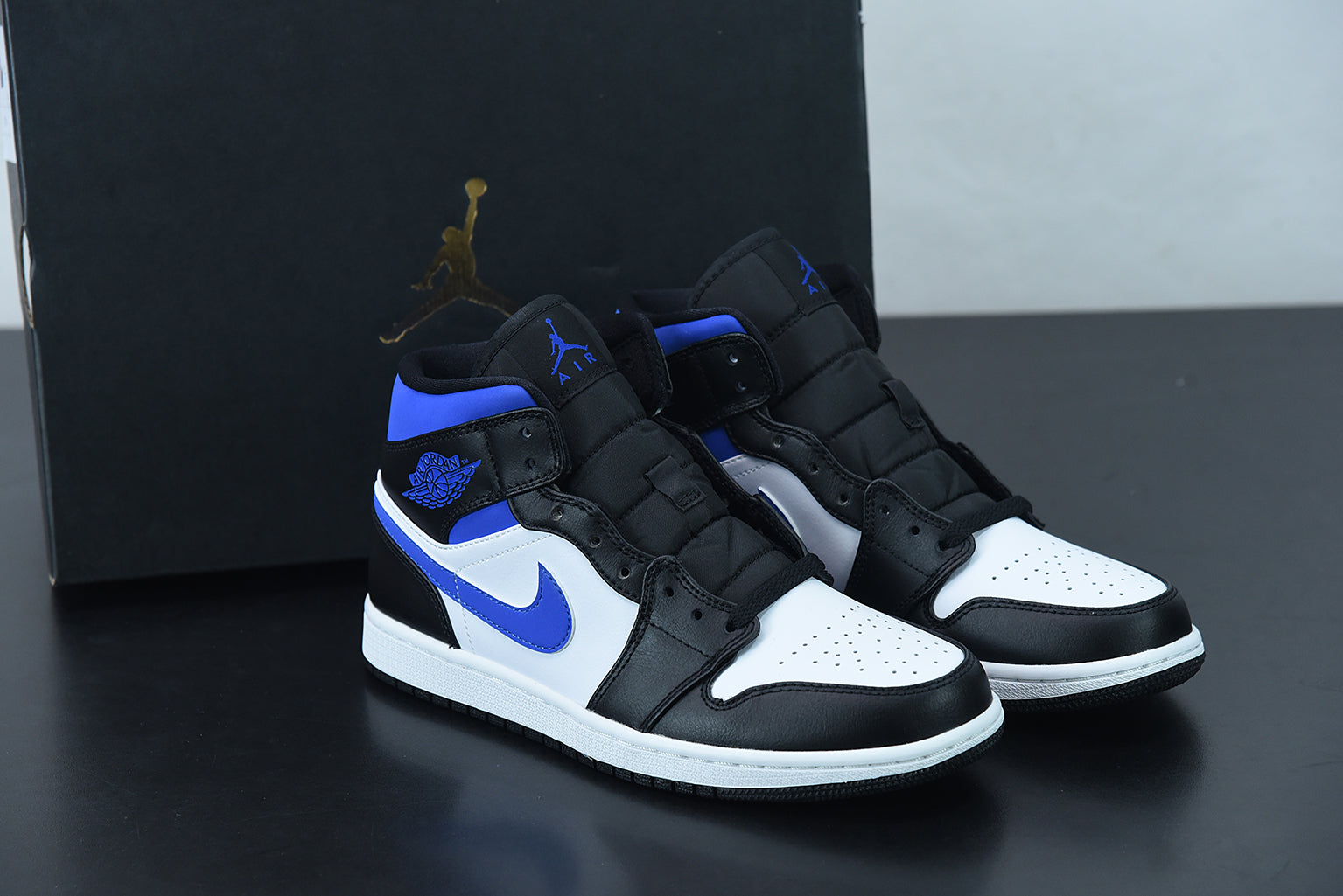 AJ 1 Mid White Royal Blue