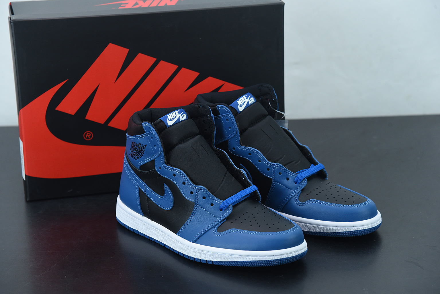 AJ 1 RT High OG "Dark Marina Blue"