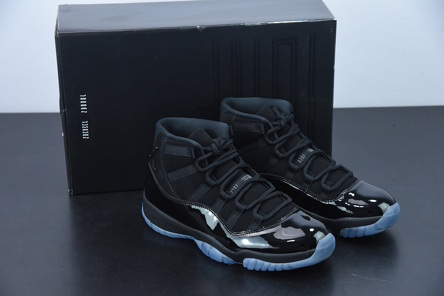 AJ 11 RT High "Cap and Gown"