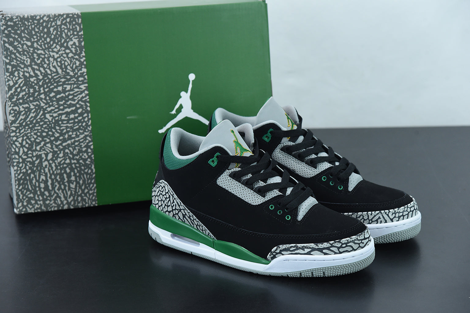 AJ 3 "Pine Green"