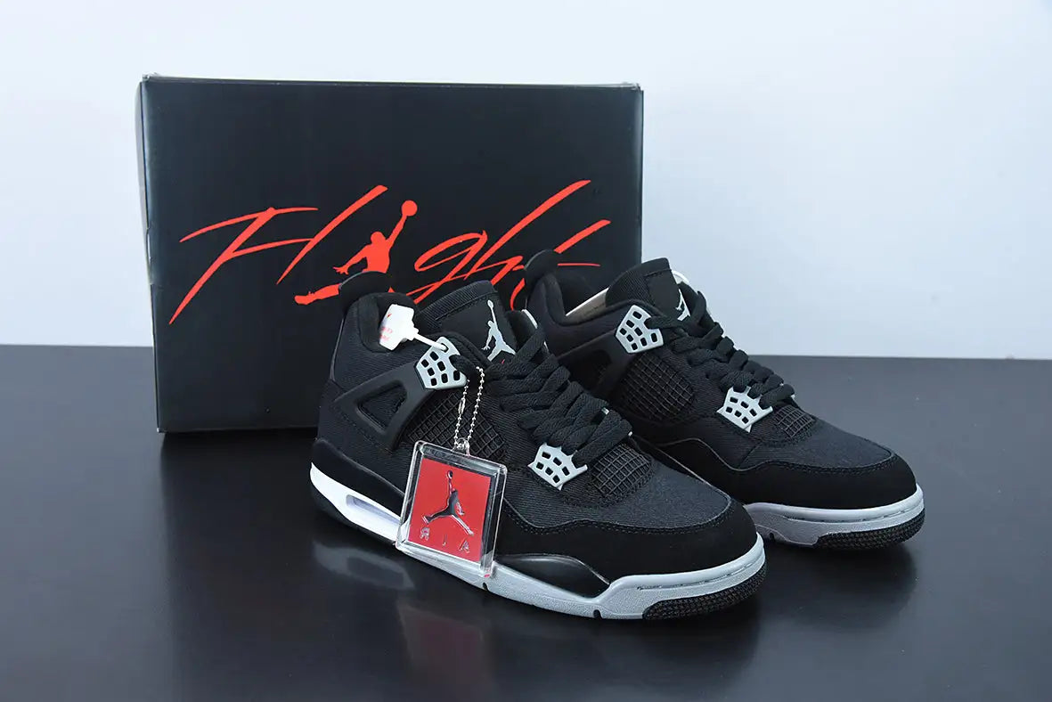 AJ 4 RT "Black Canvas"