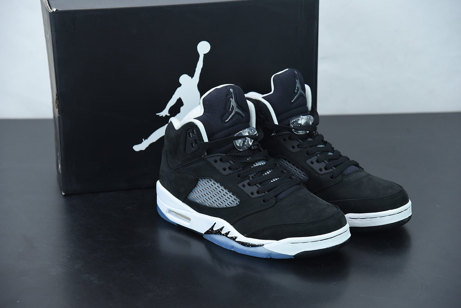 AJ 5 RT Oreo
