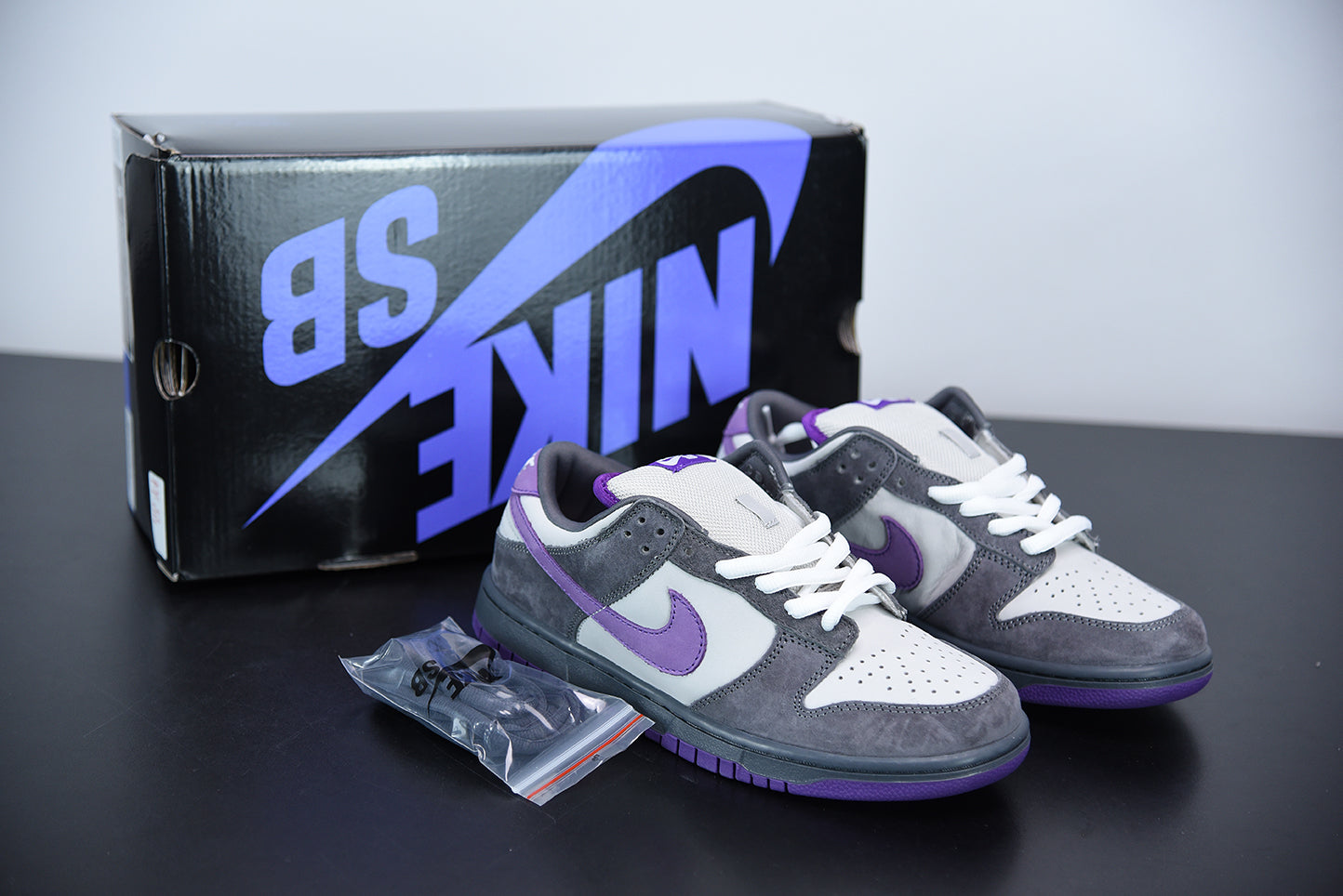 NK DK SB Low Purple Pigeon