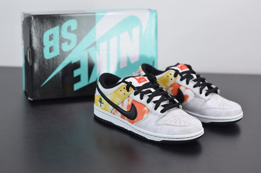 NK SB DK Low "Tie-Dye Rayguns 2019 - White"