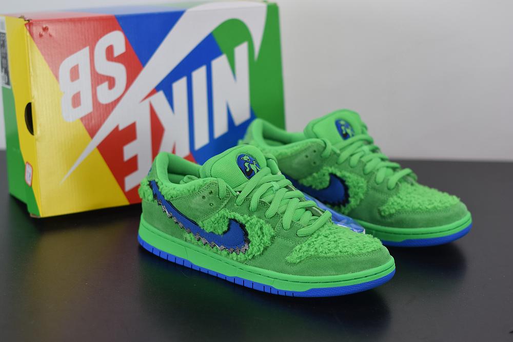 NK SB DK Low X Grateful Dead Bears "Green"
