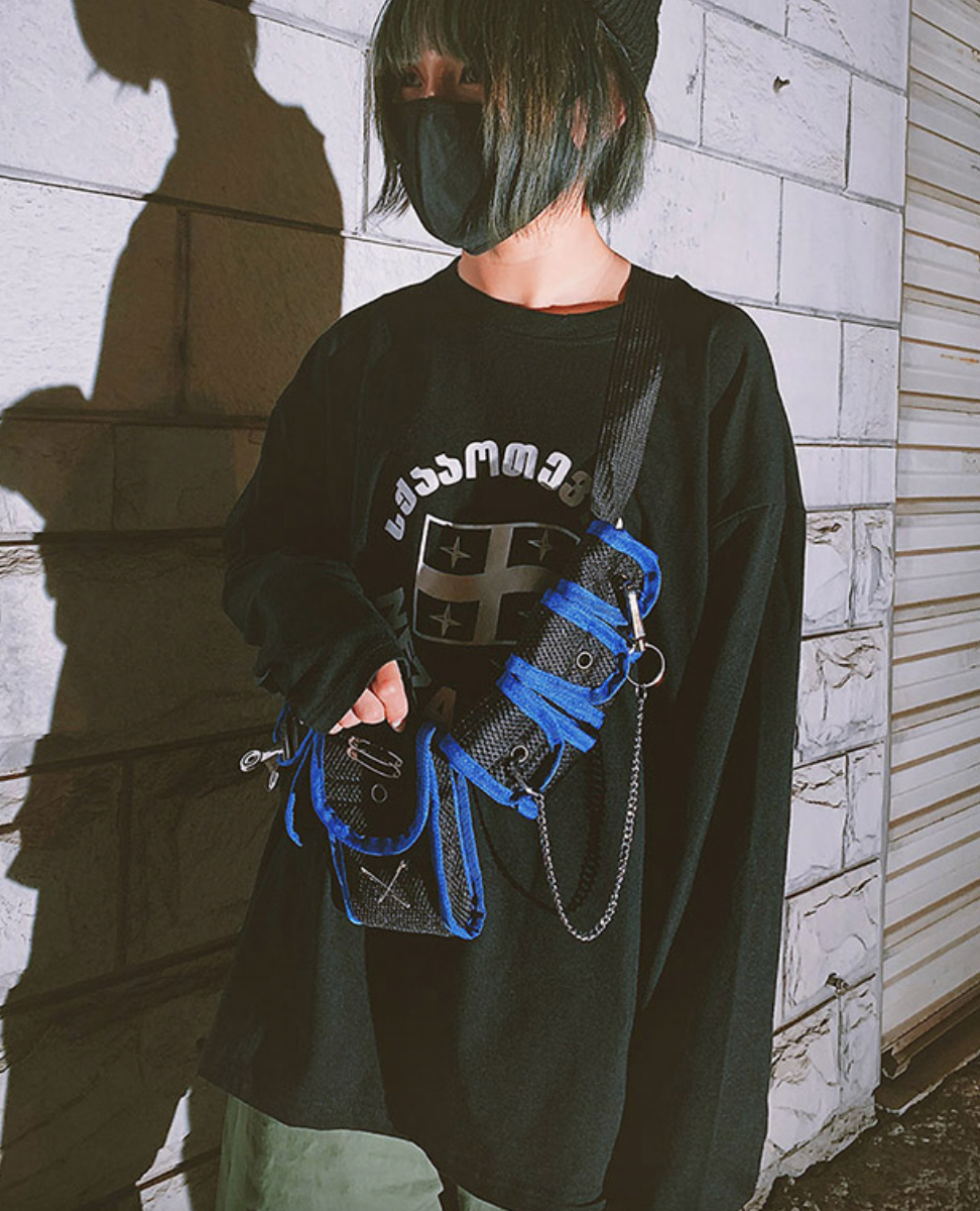 multipocket chest bag