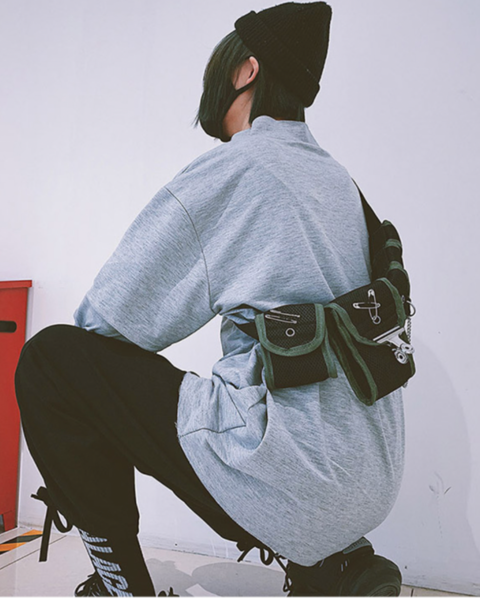 multipocket chest bag