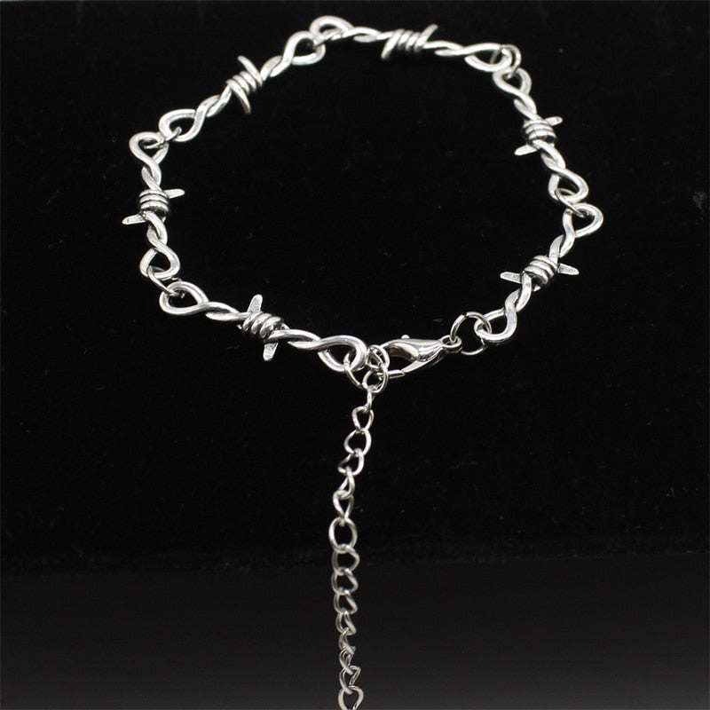 barbed wire choker