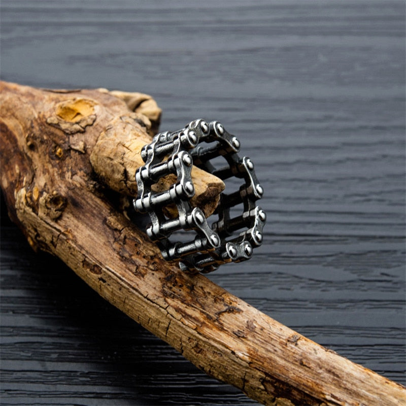 silver chain ring