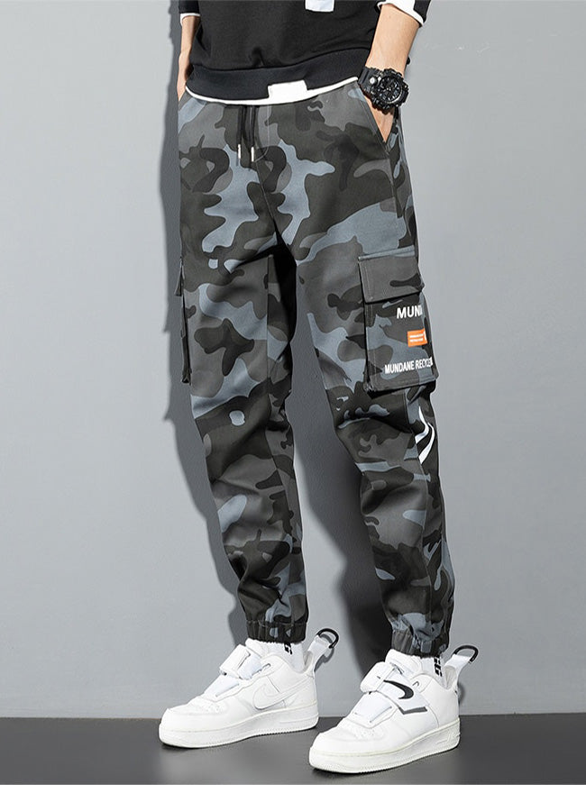 men's camo cargo joggers